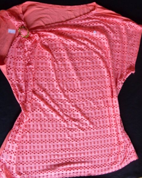 Blusa Furadinha
